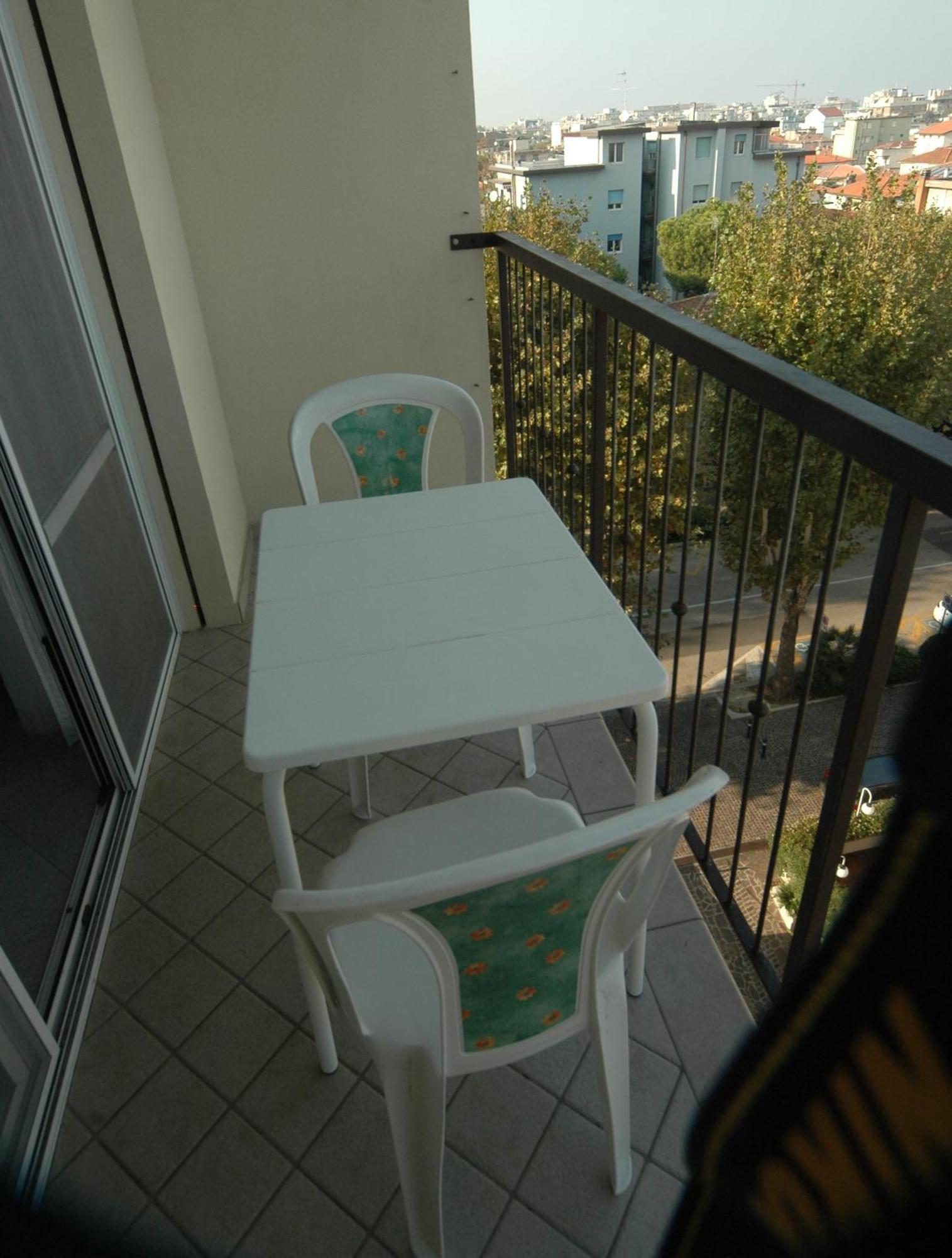 Casa Rosa Apartment Римини Екстериор снимка